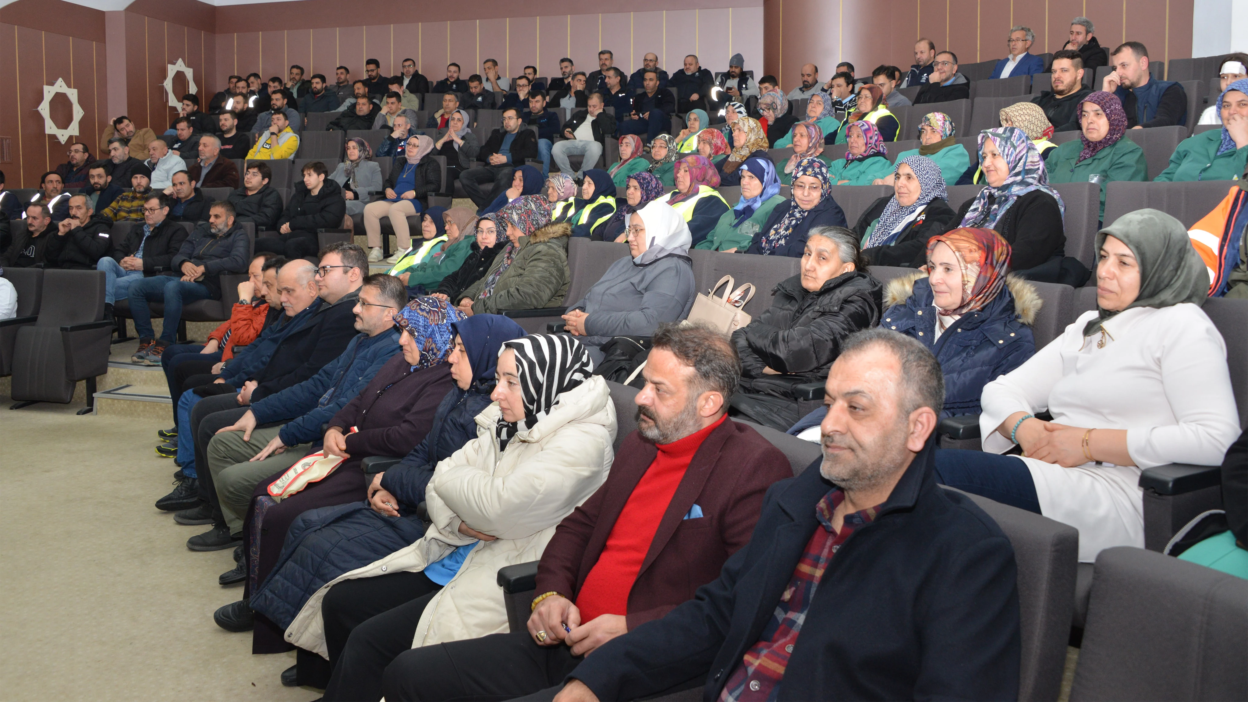 “Yüksekte Çalışma Eğitimi” verildi